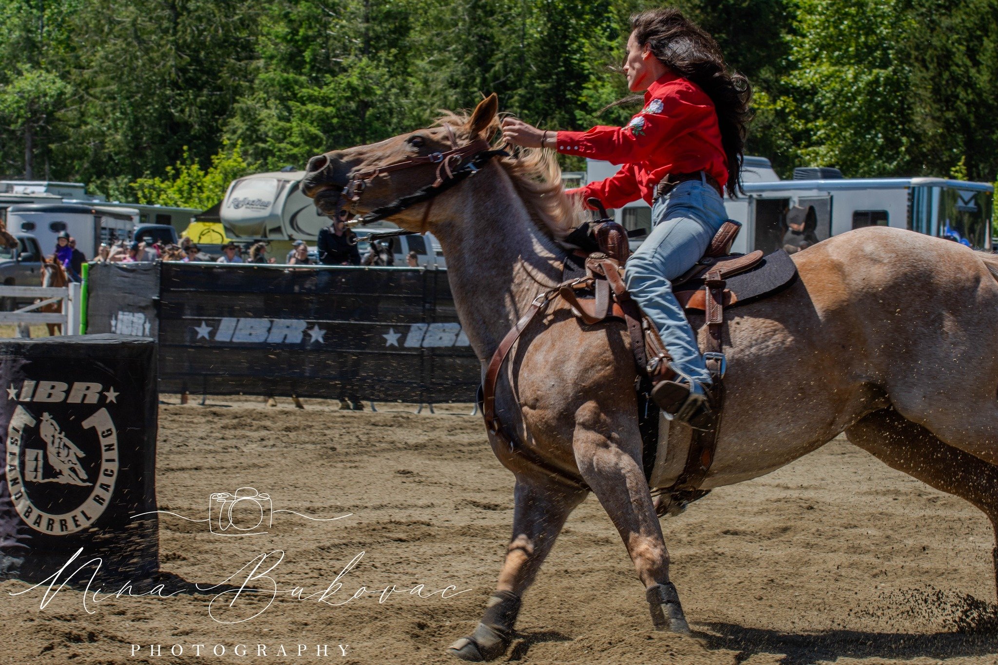 Barrel racing photo